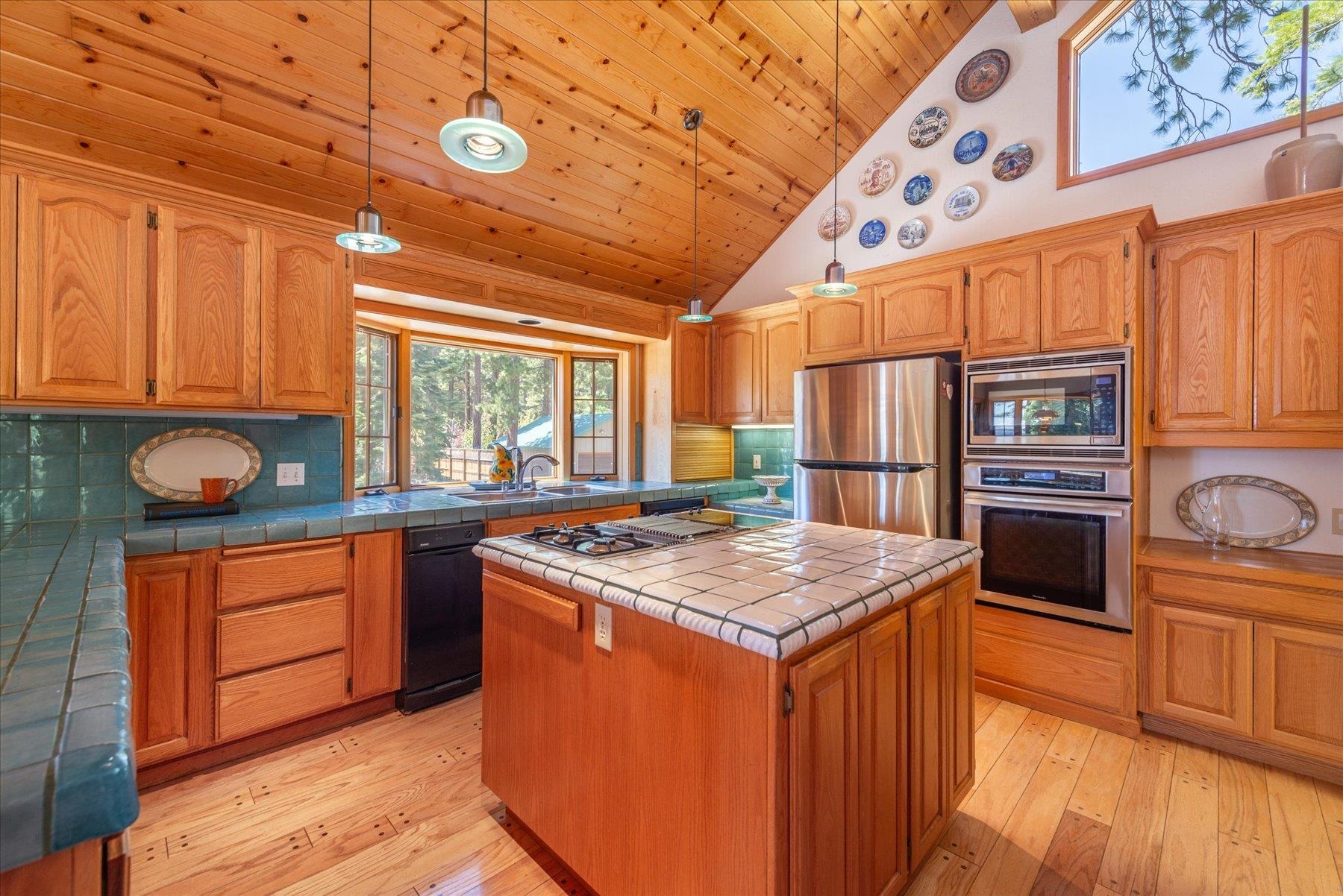 3105 Polaris Road