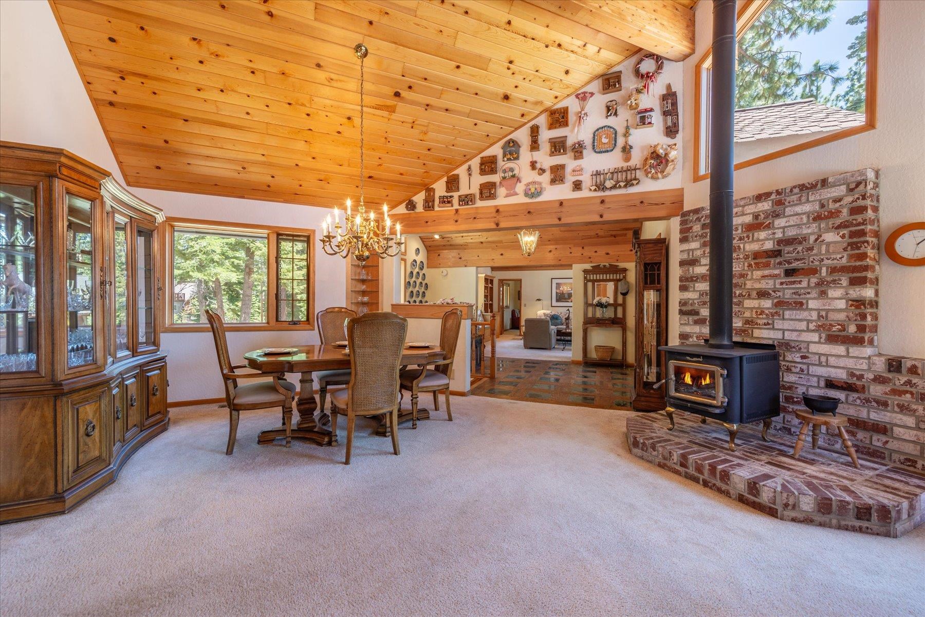 3105 Polaris Road