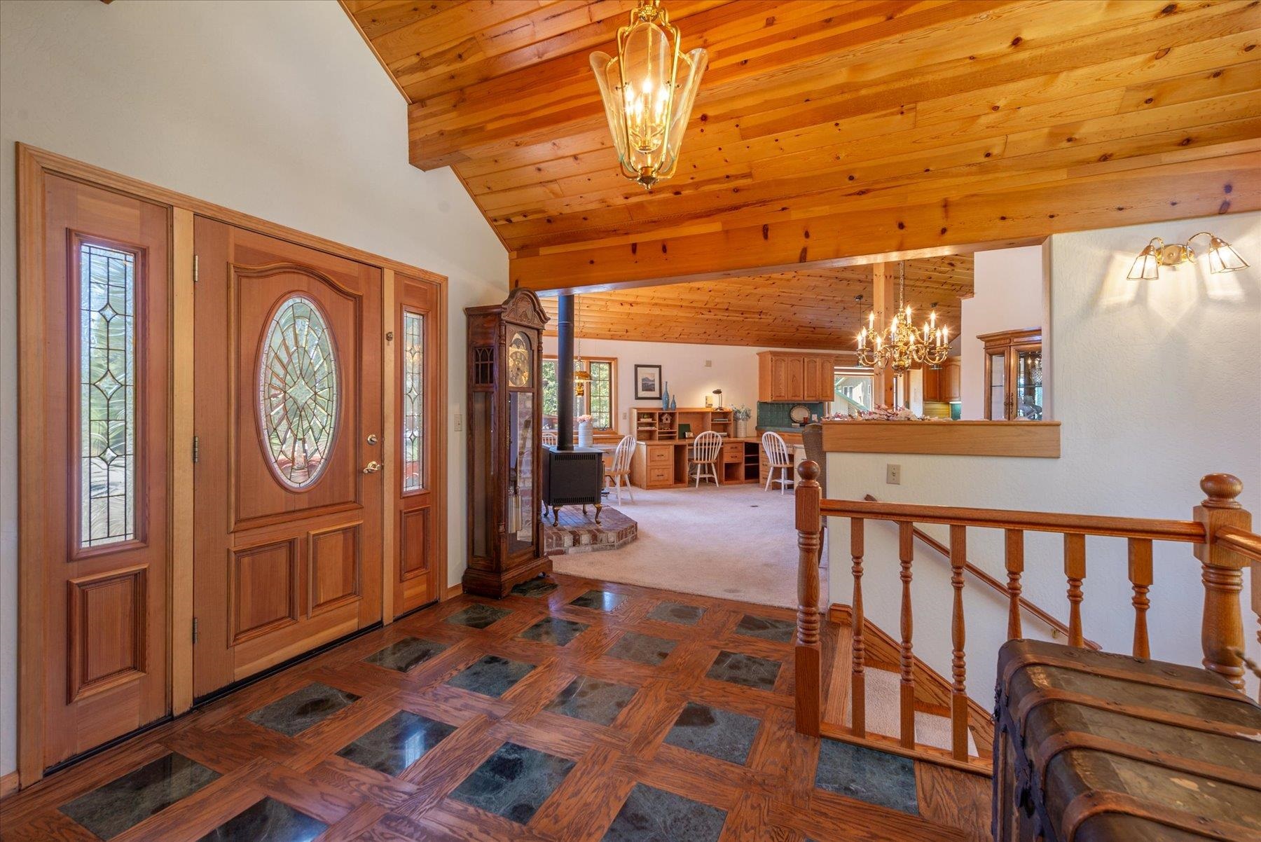 3105 Polaris Road