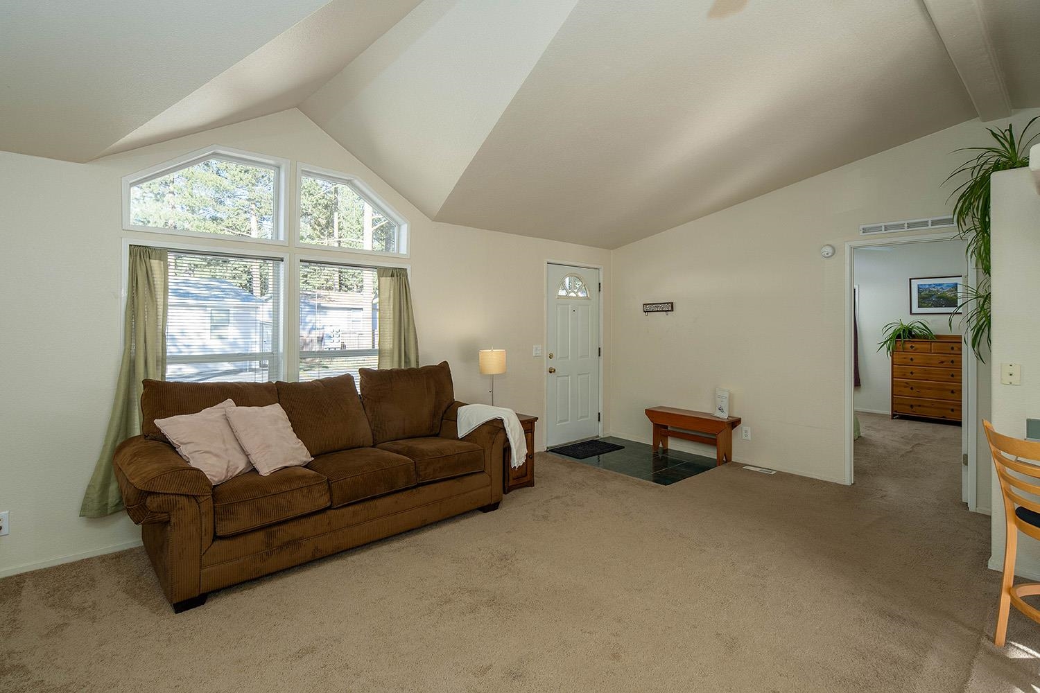 10100 Pioneer Trail Unit: 83