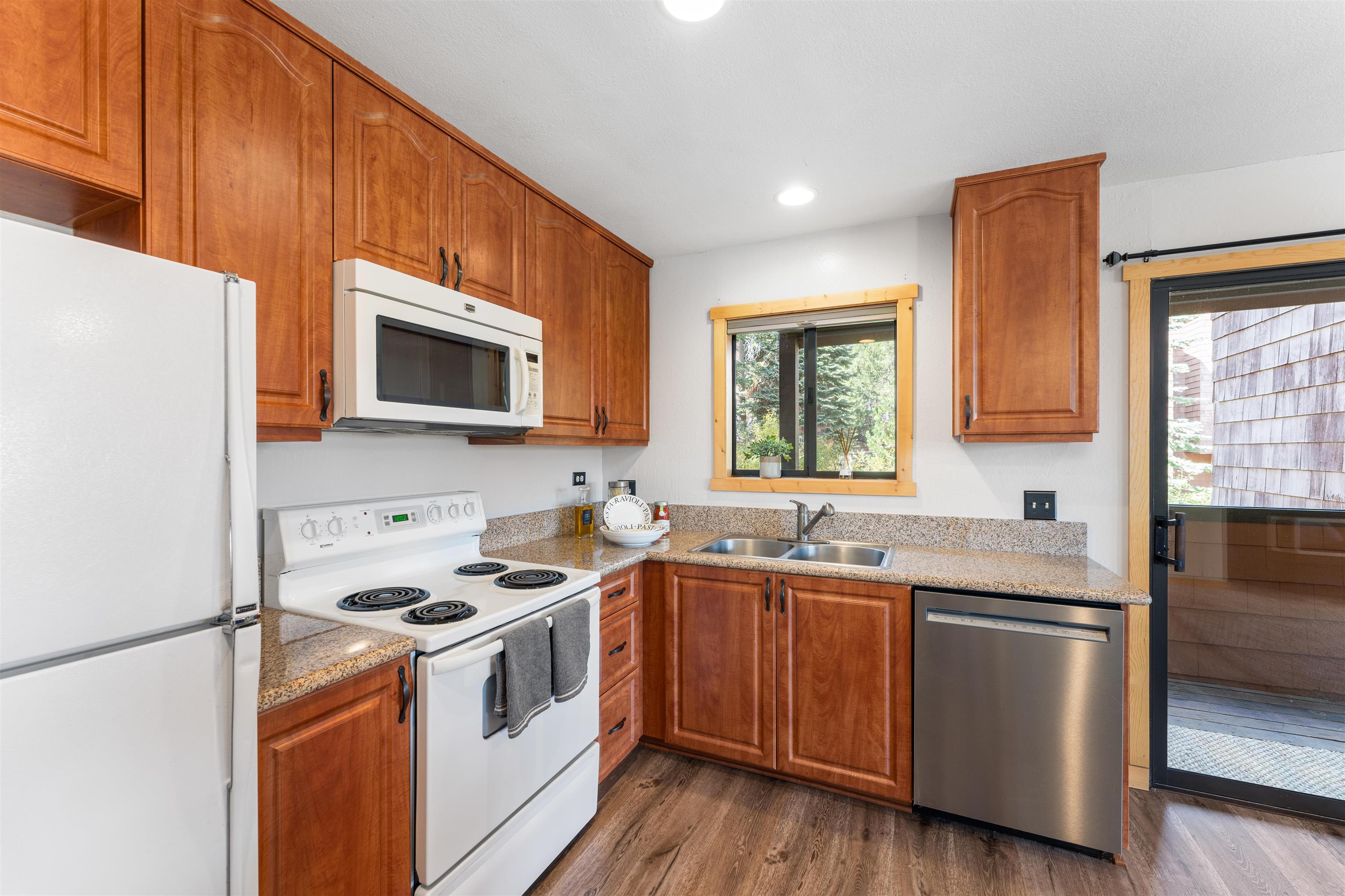 11567 Snowpeak Way Unit: #649