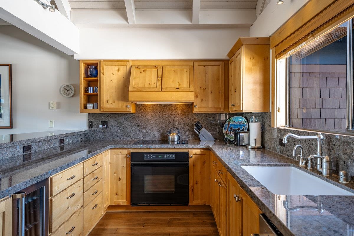 270 N North Lake Boulevard Unit: 39