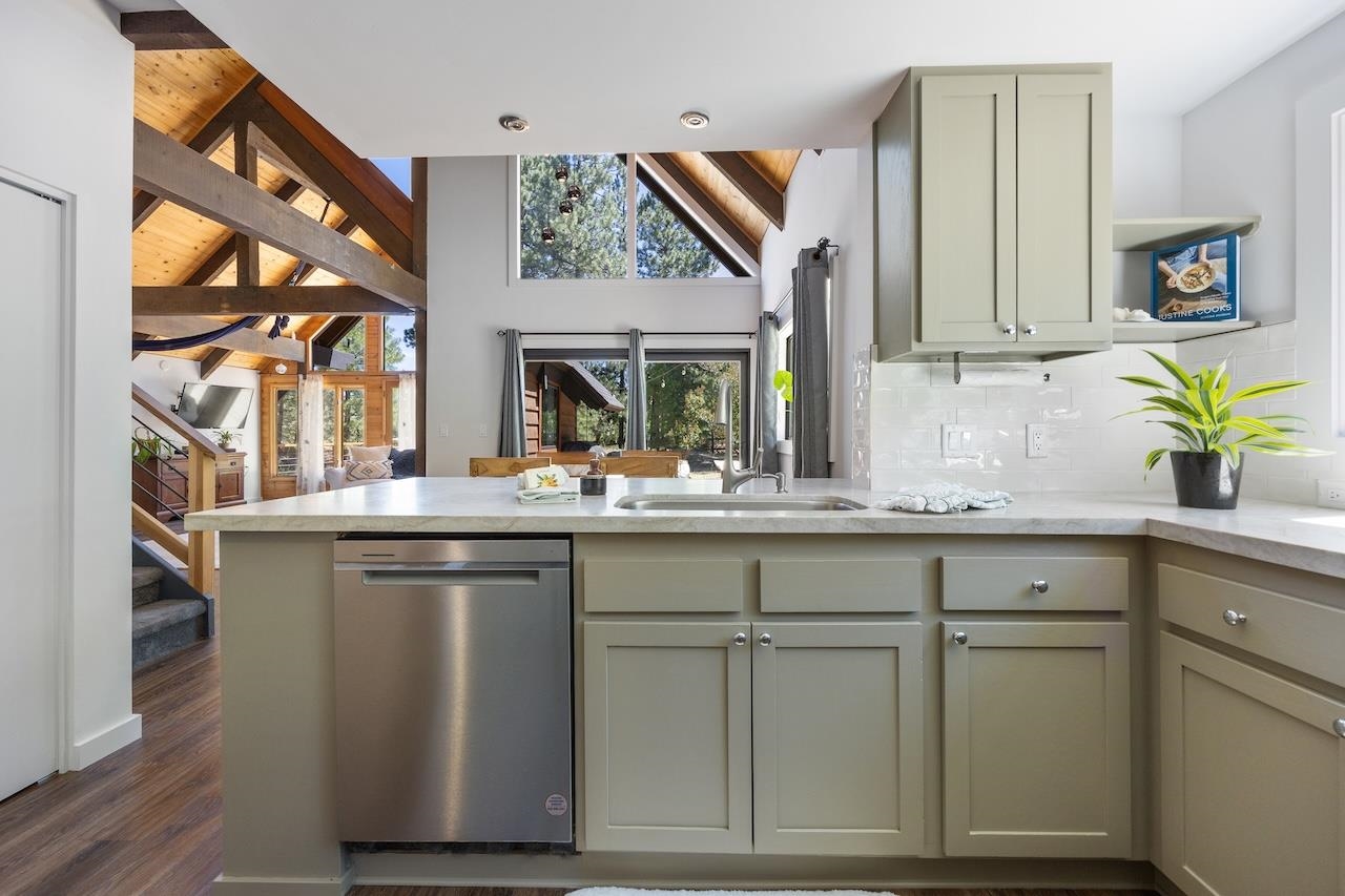 15031 Glenshire Drive