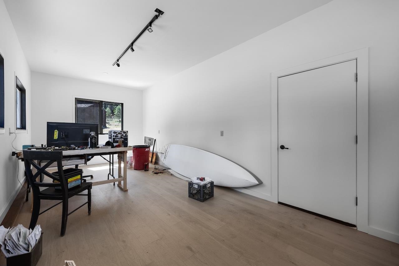 15031 Glenshire Drive
