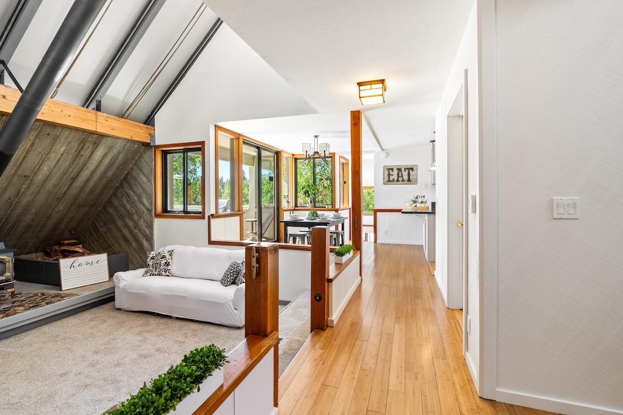 10390 Manchester Drive