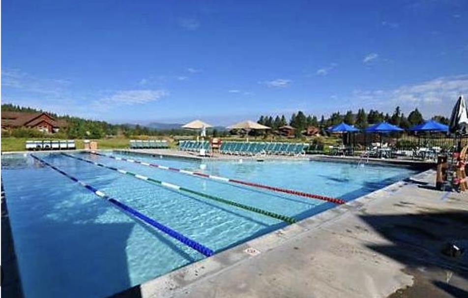 10390 Manchester Drive