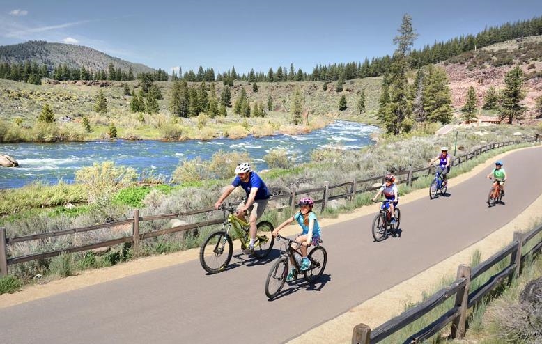 10390 Manchester Drive