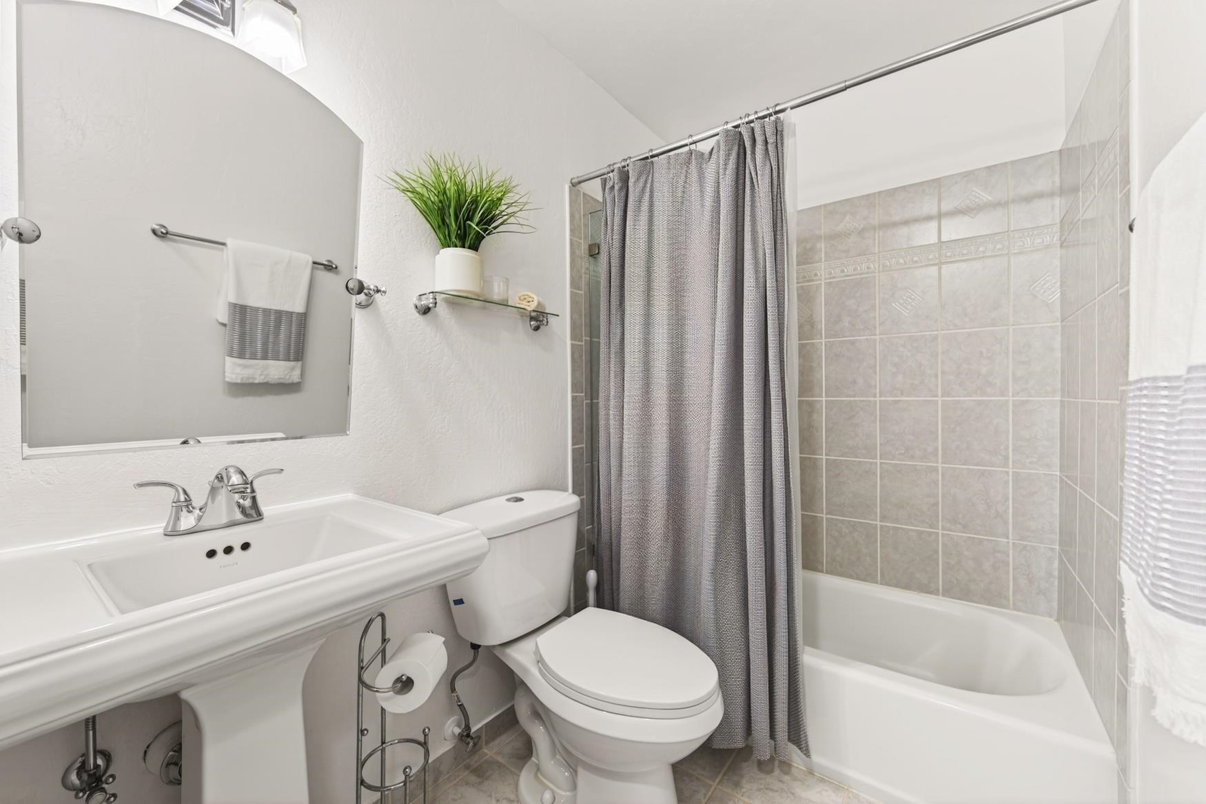 11517 Snowpeak Way # 607 Unit: #607