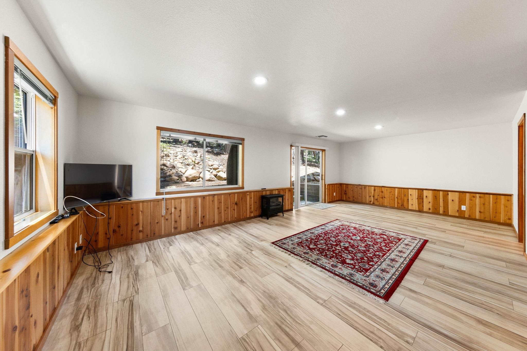11964 Saint Bernard Drive