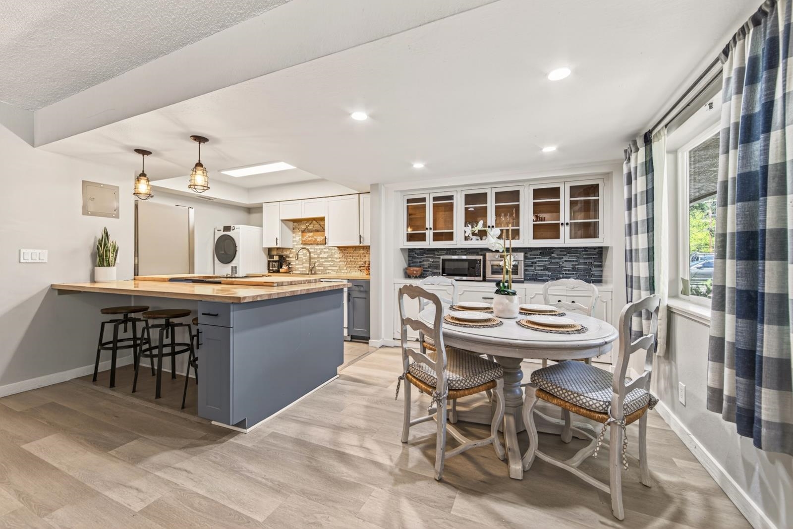 1160 Herbert Avenue # A Unit: #A