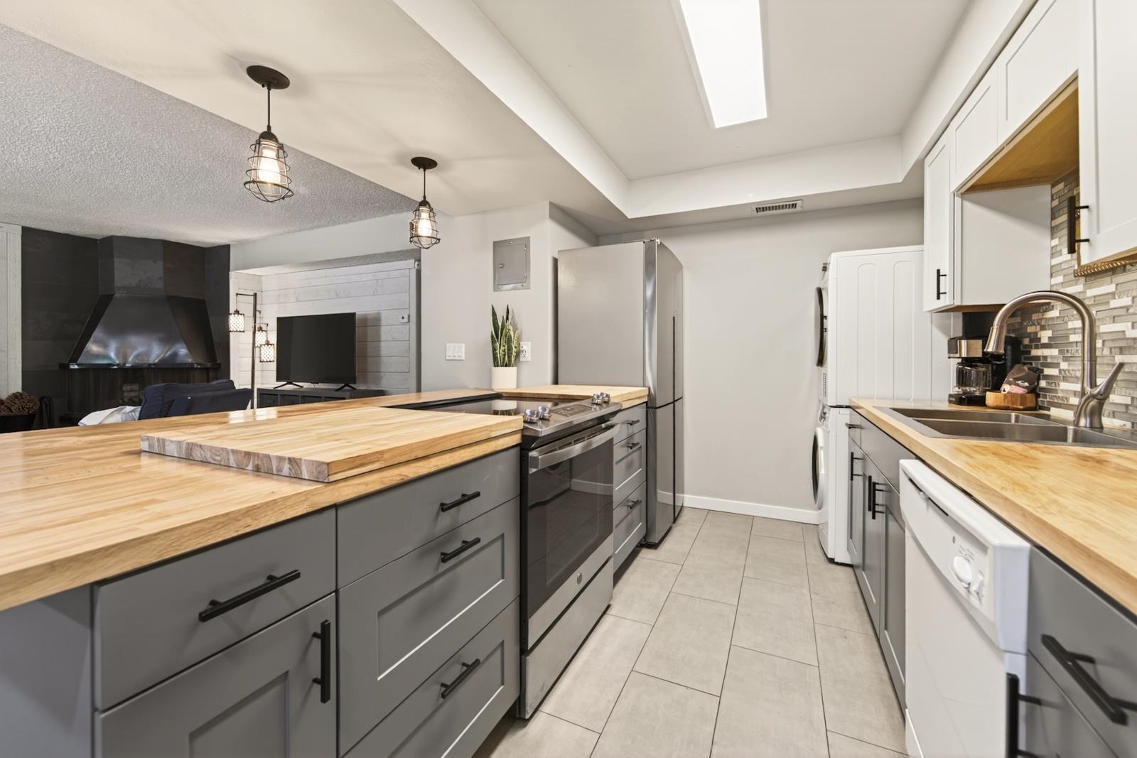 1160 Herbert Avenue # A Unit: #A