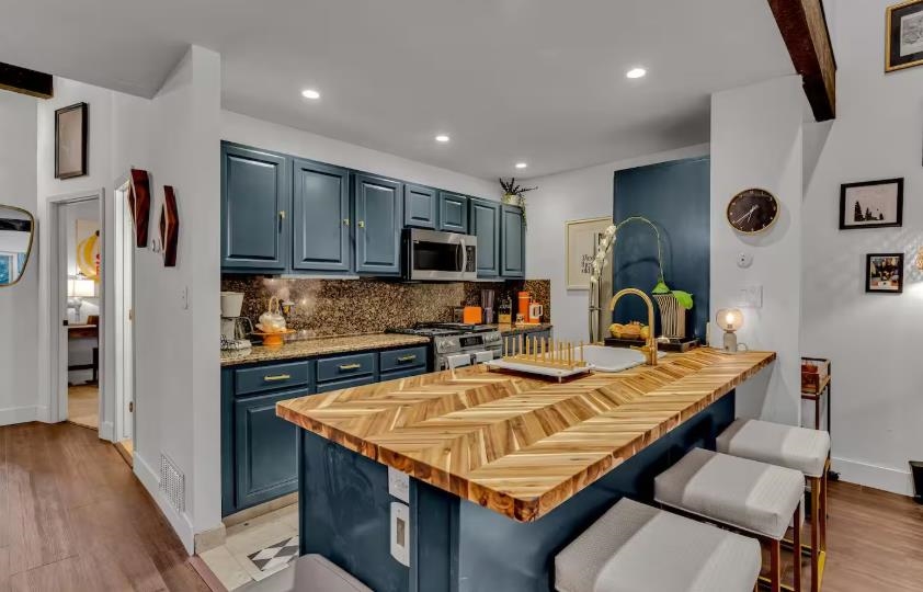 1001 Commonwealth Drive # 171 Unit: #171