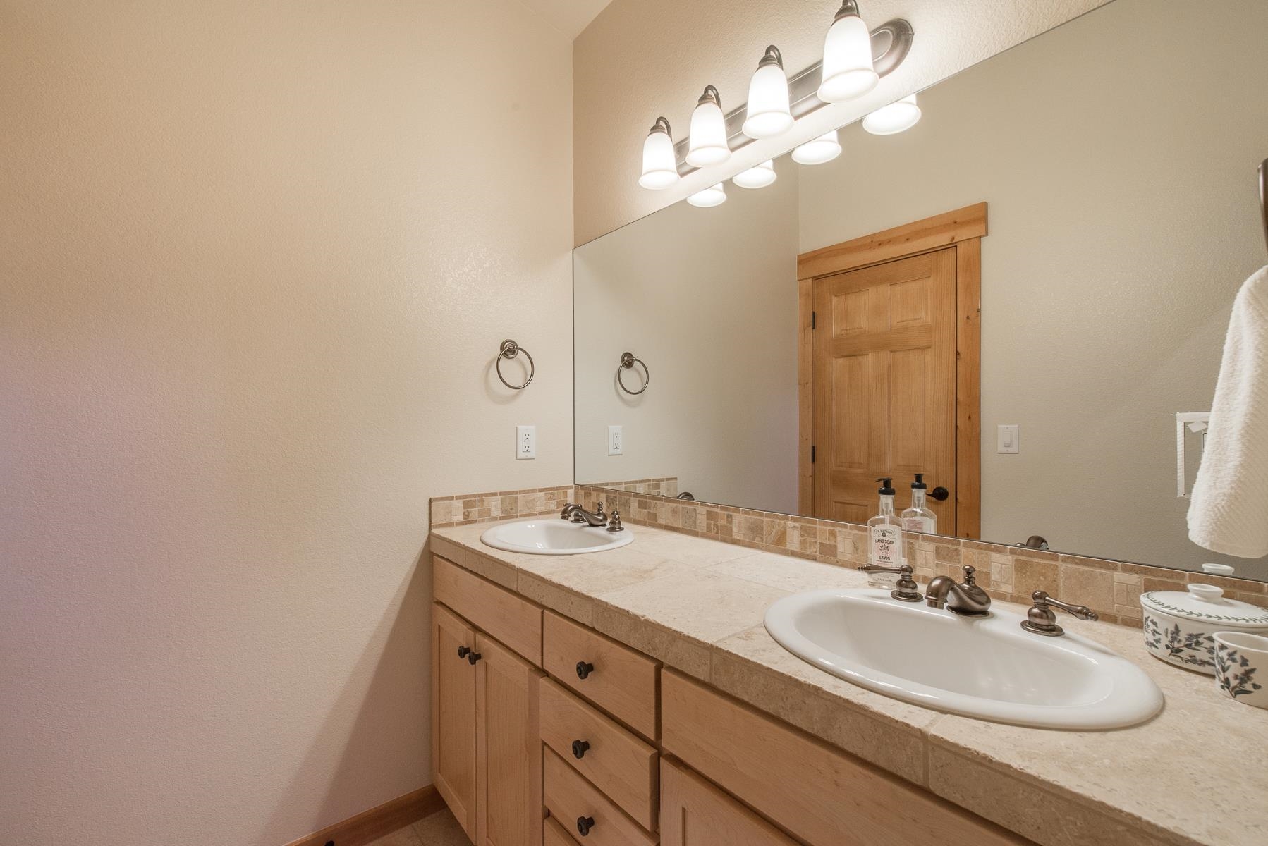 10252 Winter Creek Loop