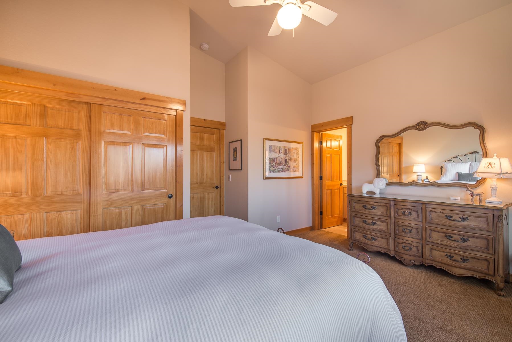 10252 Winter Creek Loop