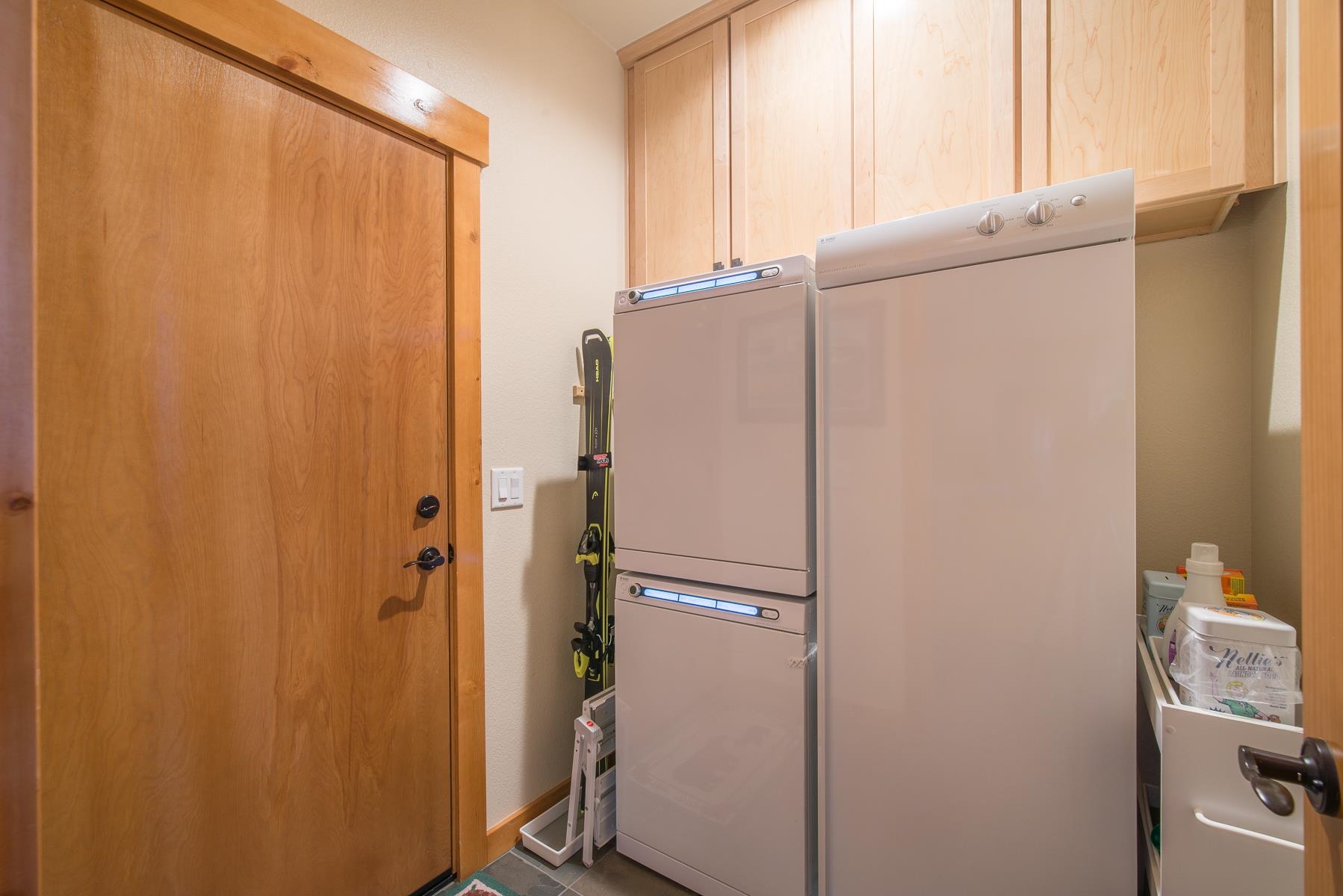 10252 Winter Creek Loop