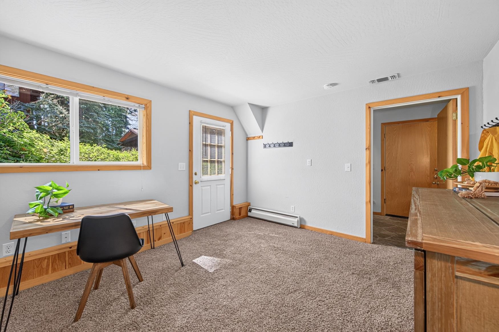 15205 Point Drive