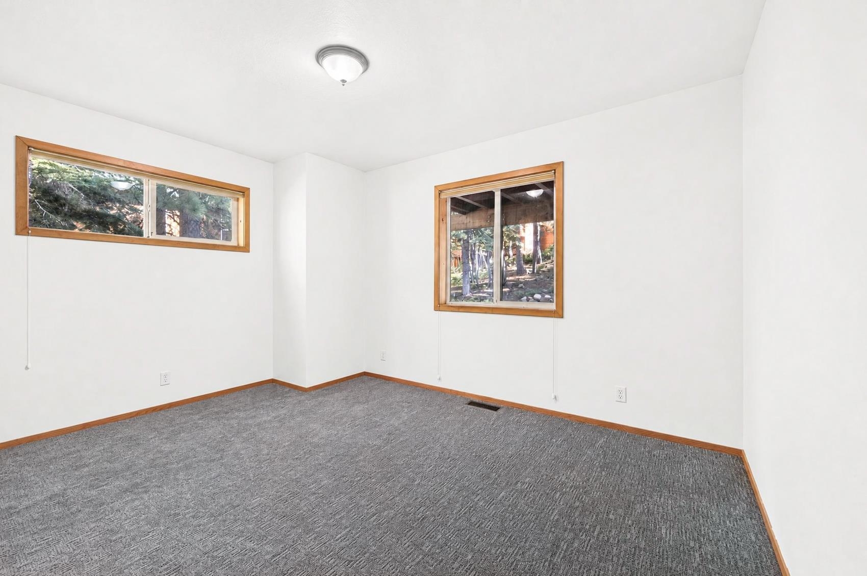 12170 Viking Way