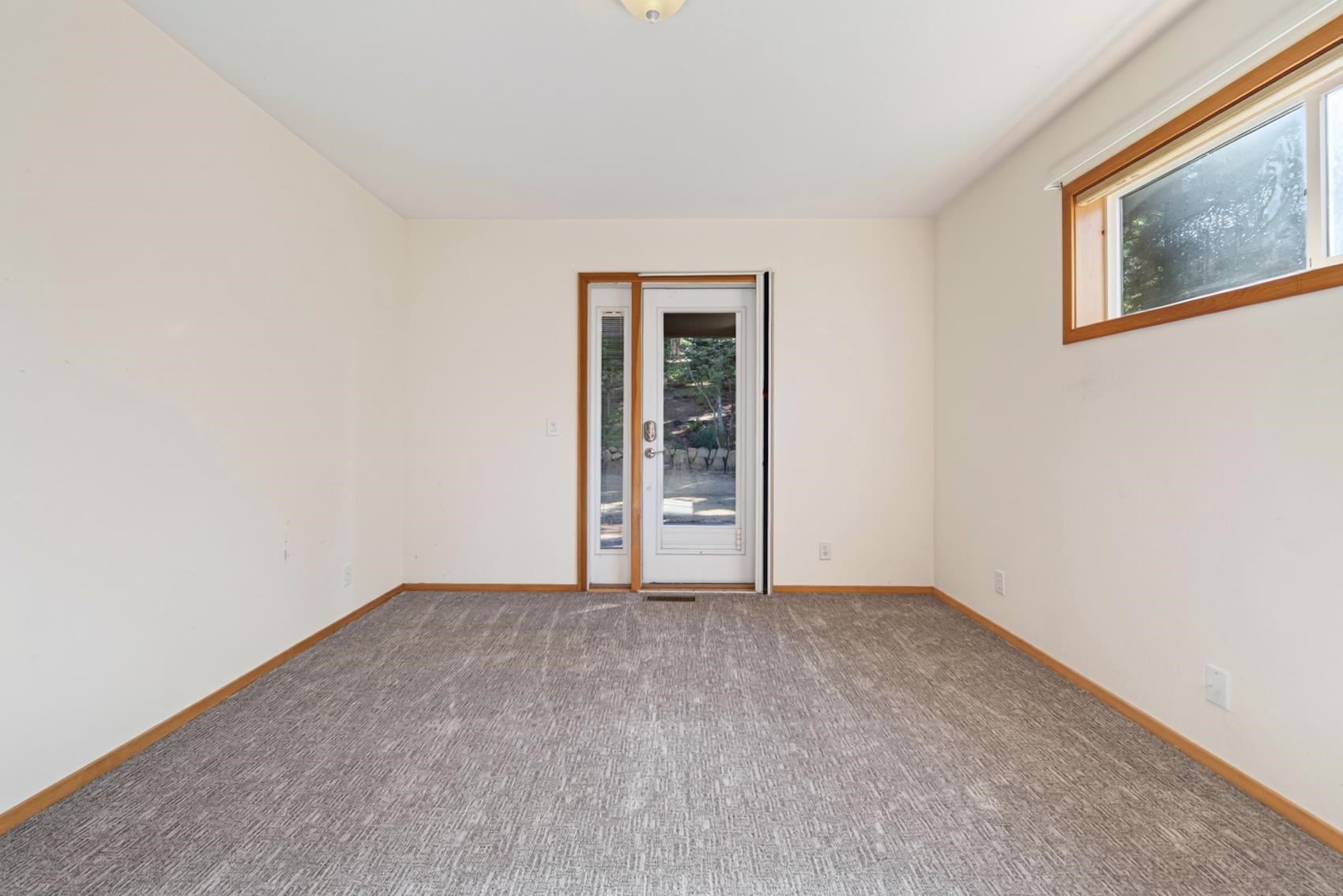 12170 Viking Way