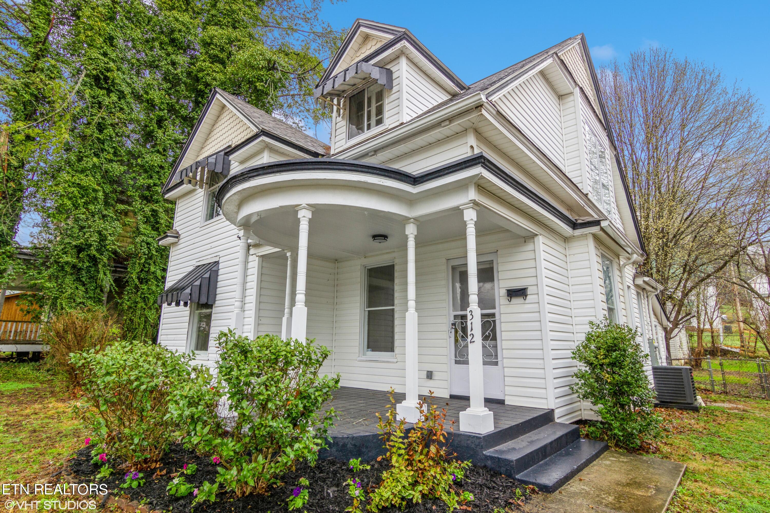 312 Morgan Ave