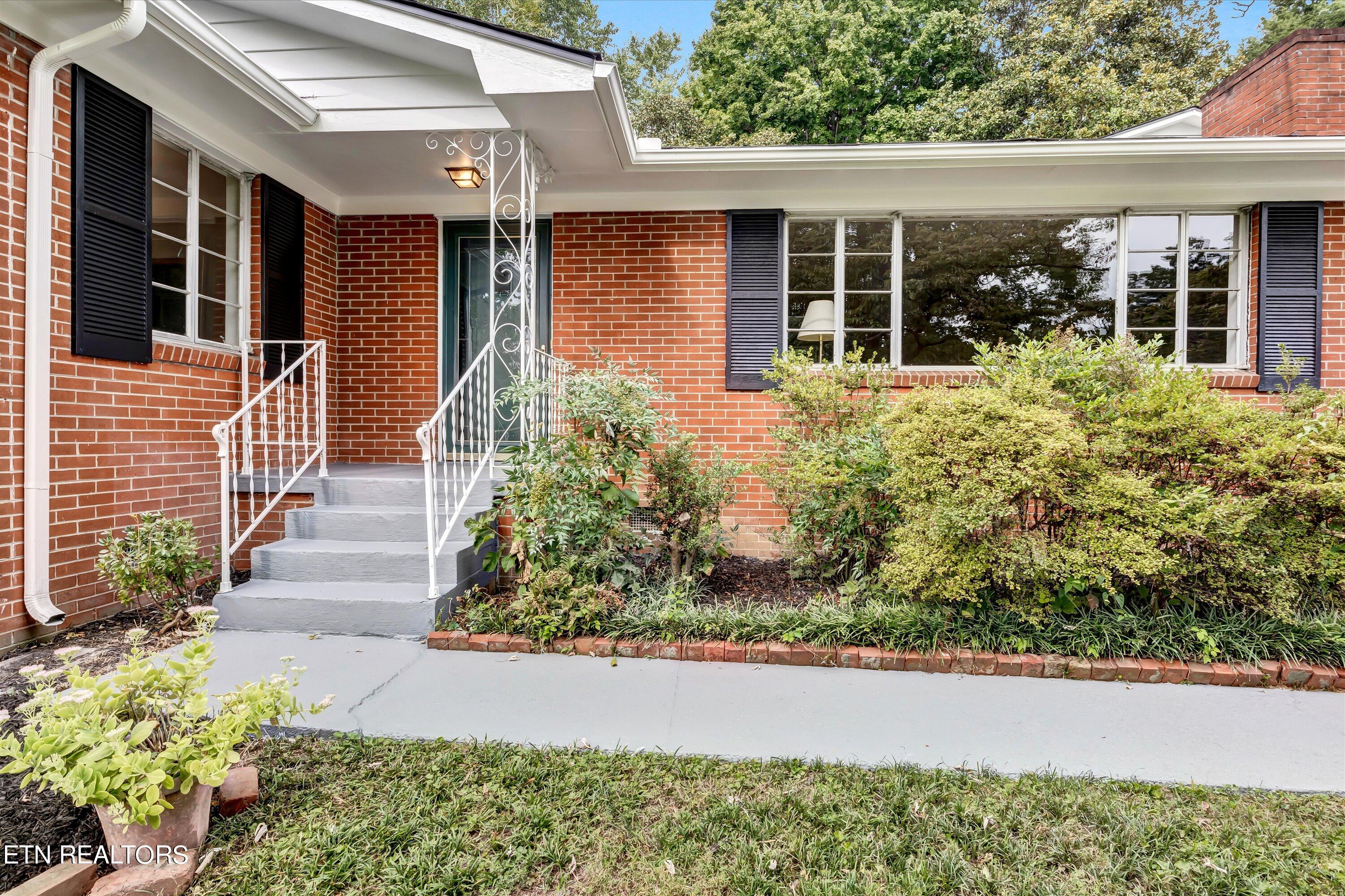 311 Newcastle Rd