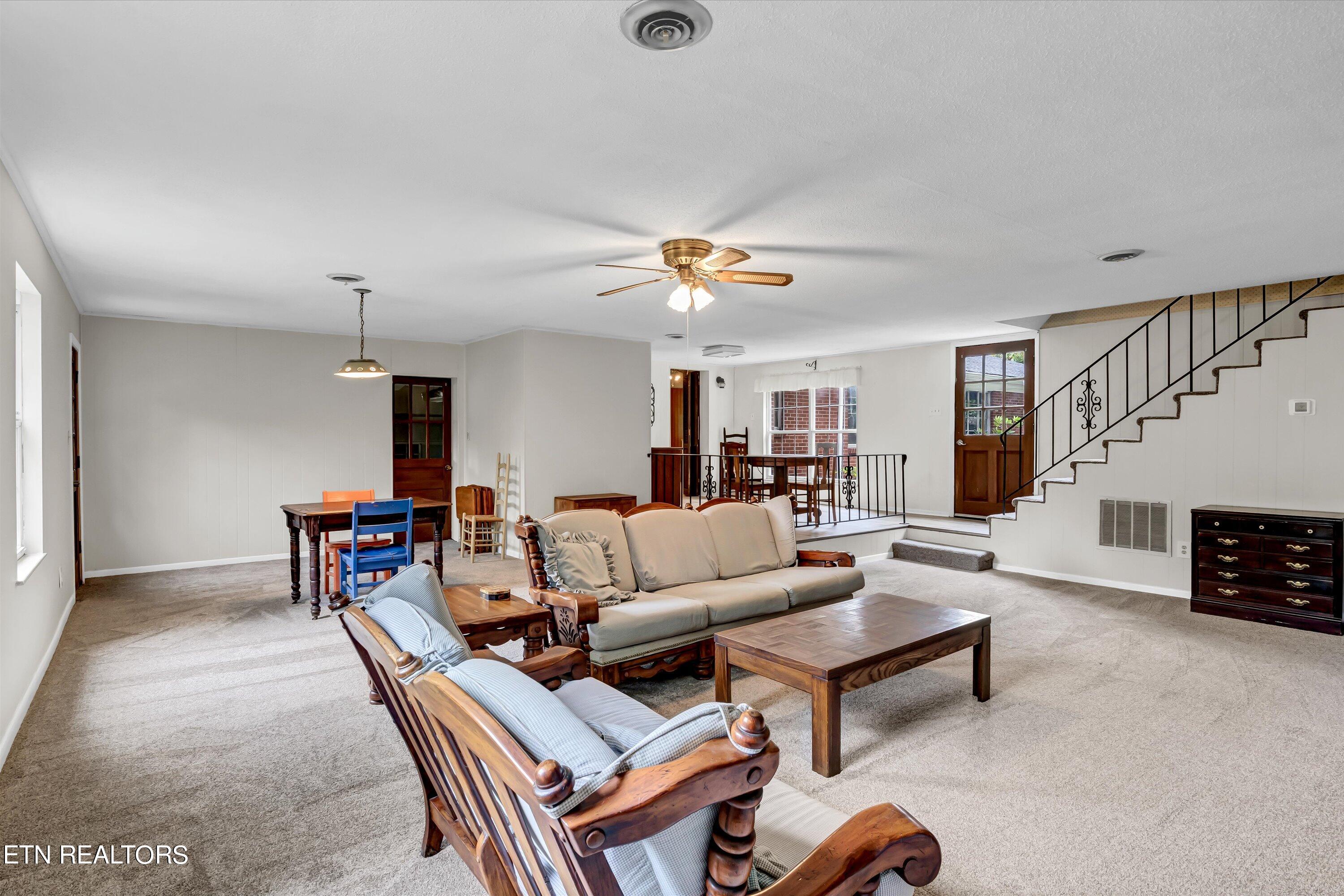311 Newcastle Rd