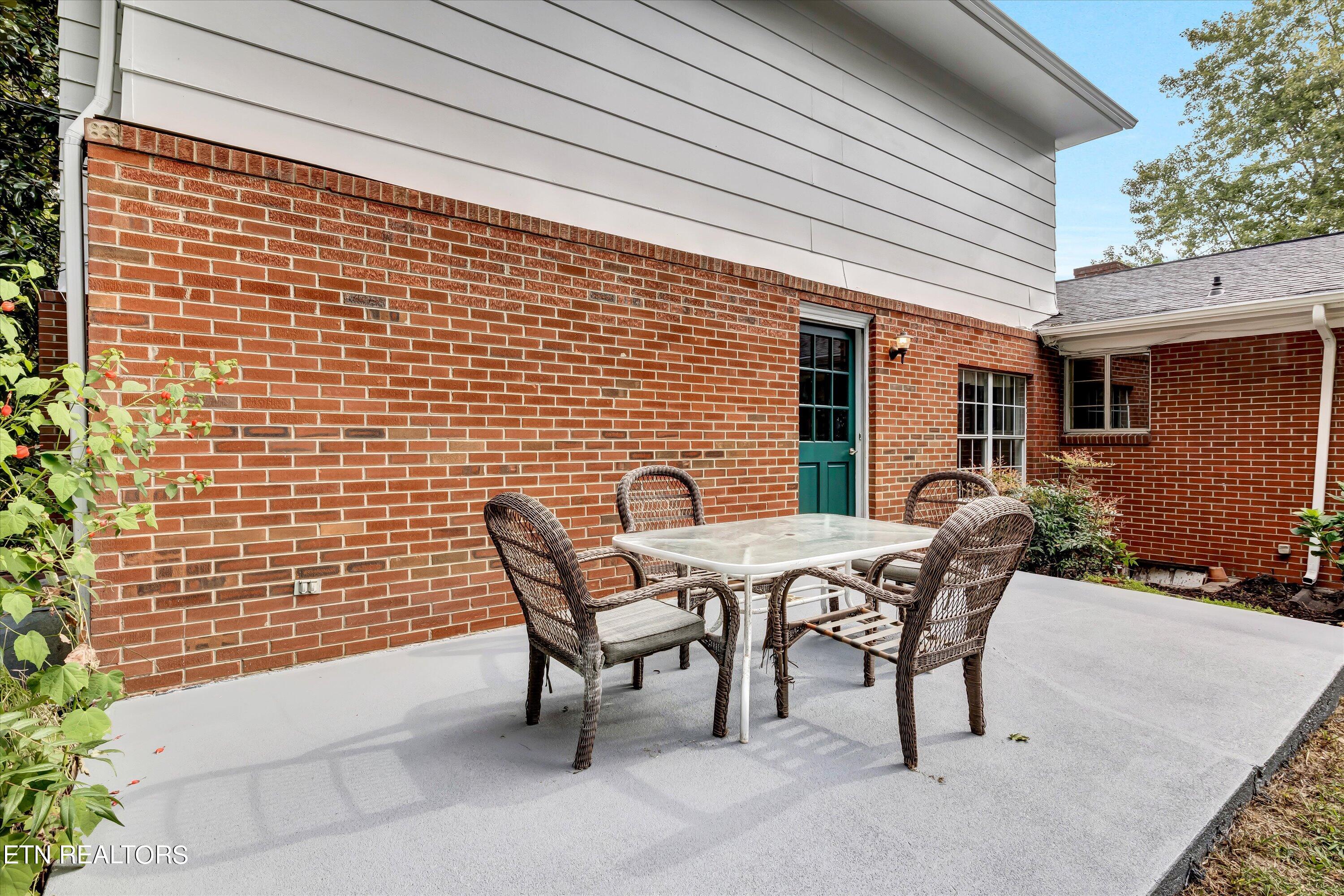311 Newcastle Rd