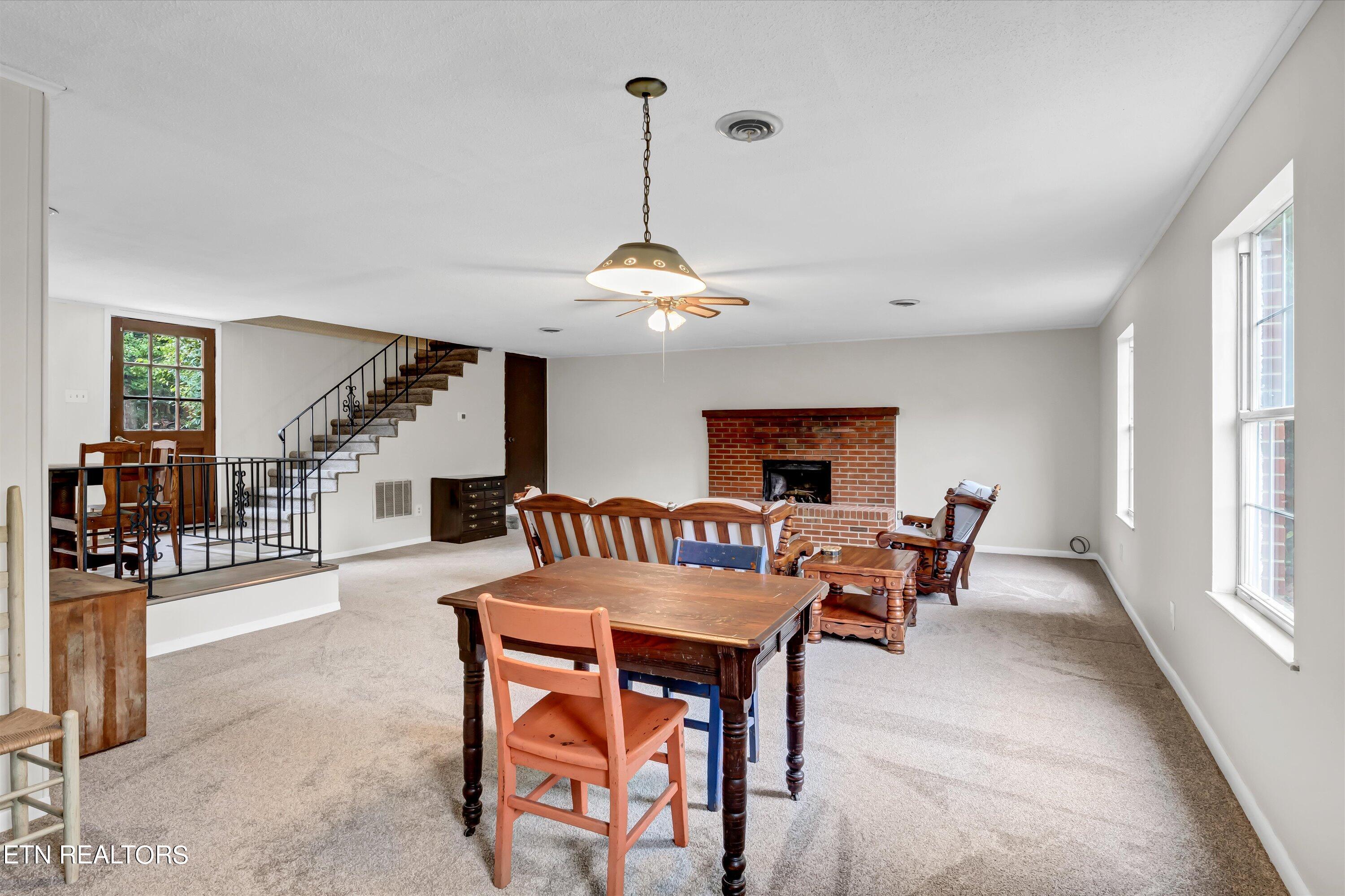 311 Newcastle Rd