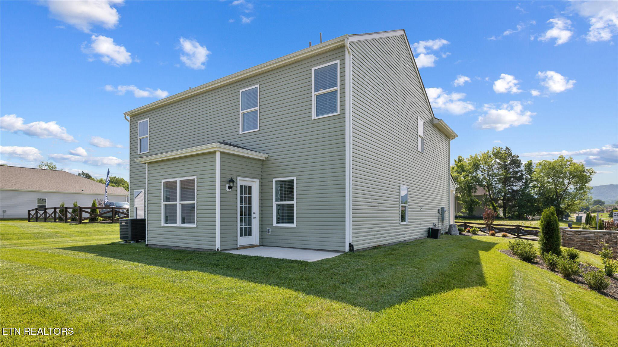 340 Creek Bridge Way