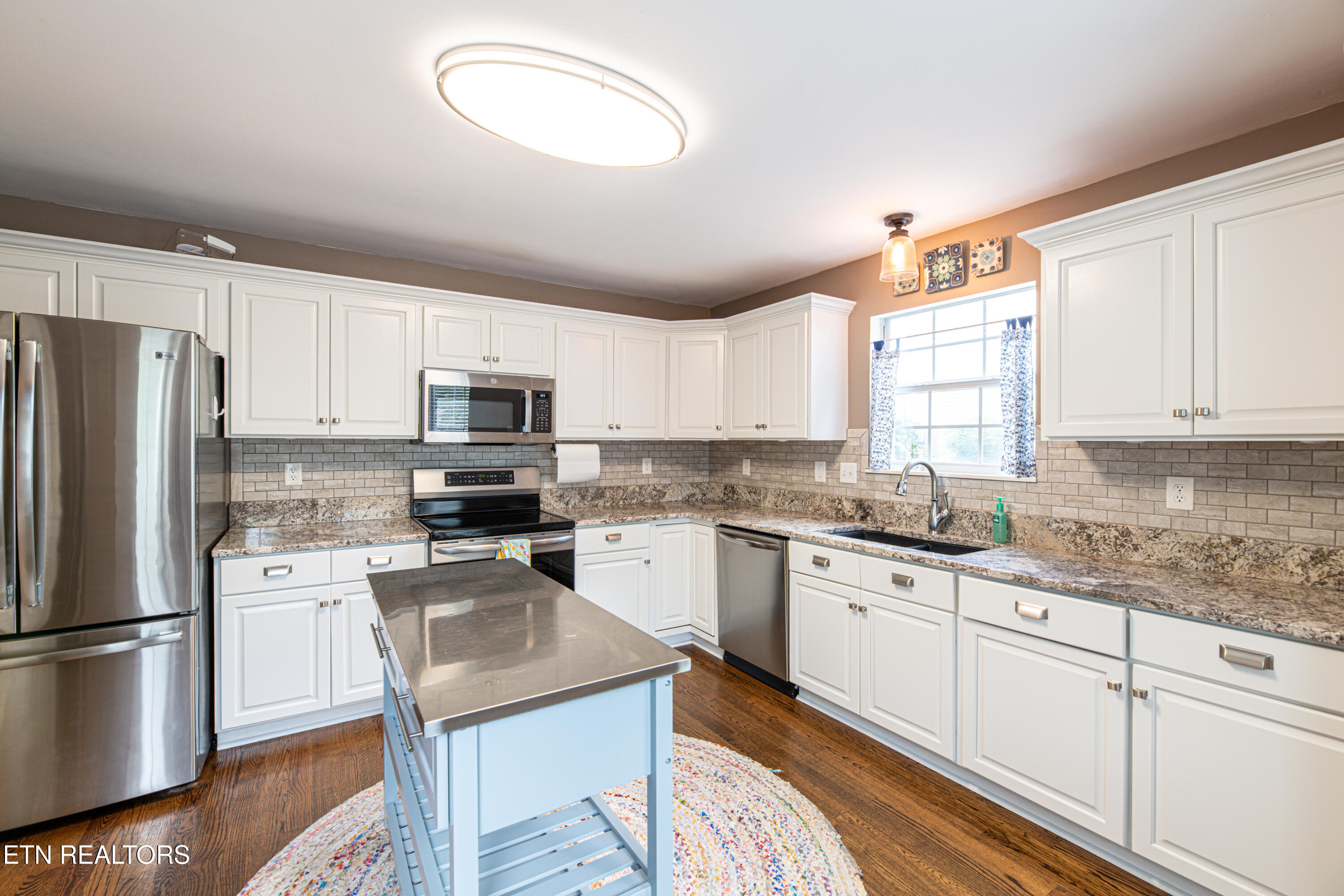 9500 Hoyle Beals Drive
