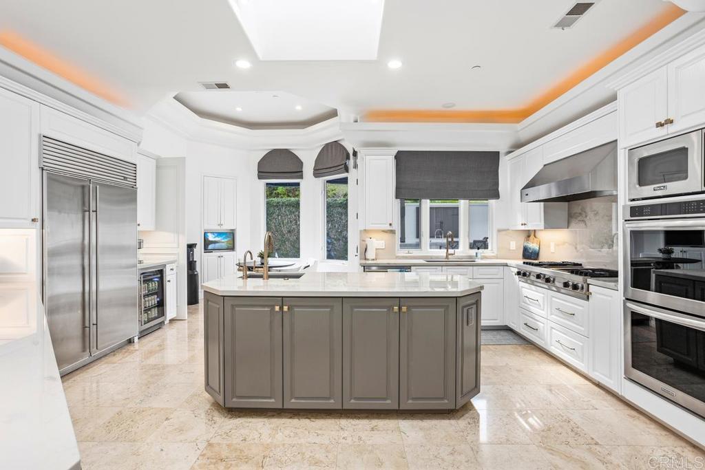 6273 Clubhouse Drive