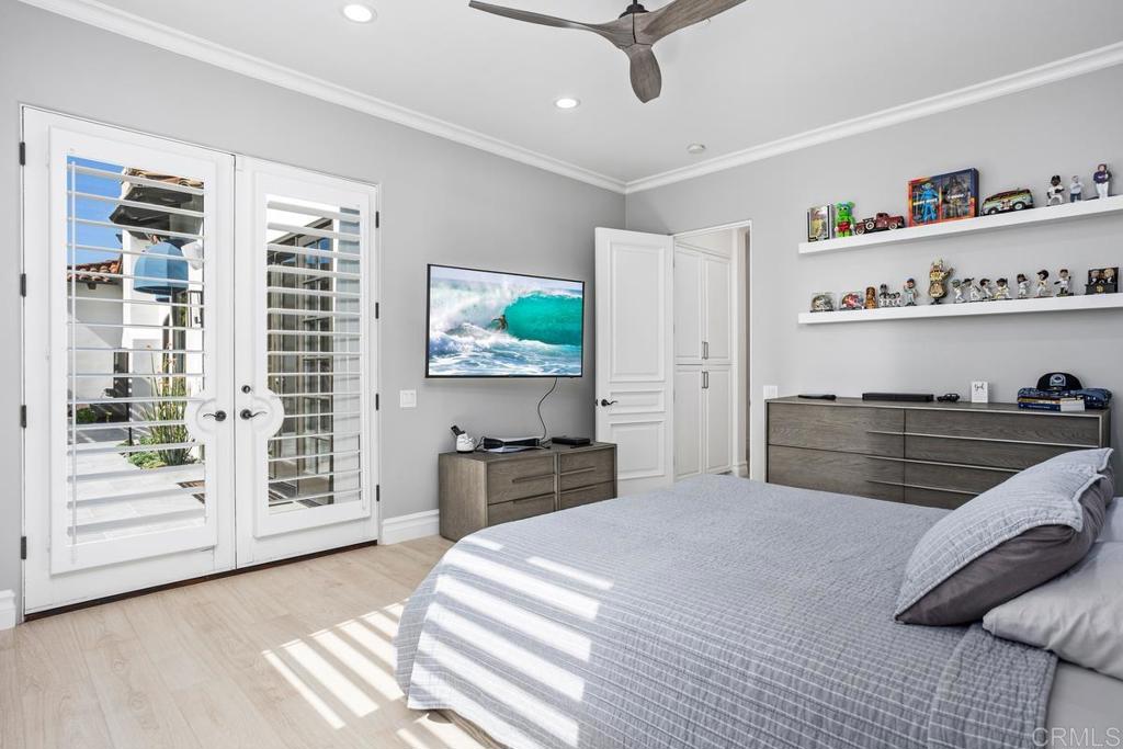 6273 Clubhouse Drive