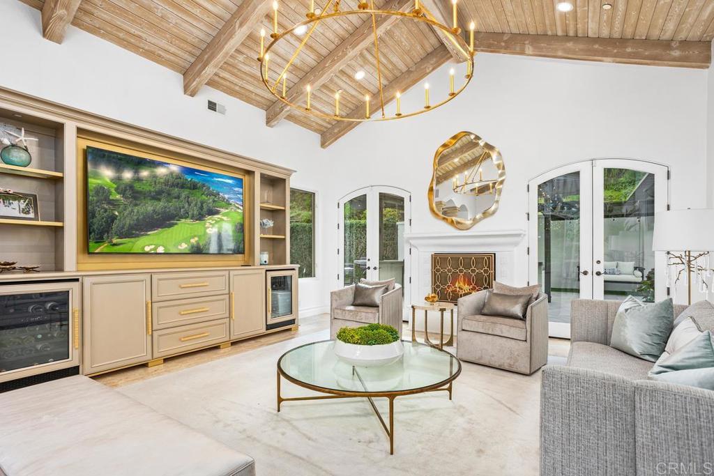 6273 Clubhouse Drive