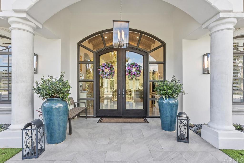 6273 Clubhouse Drive