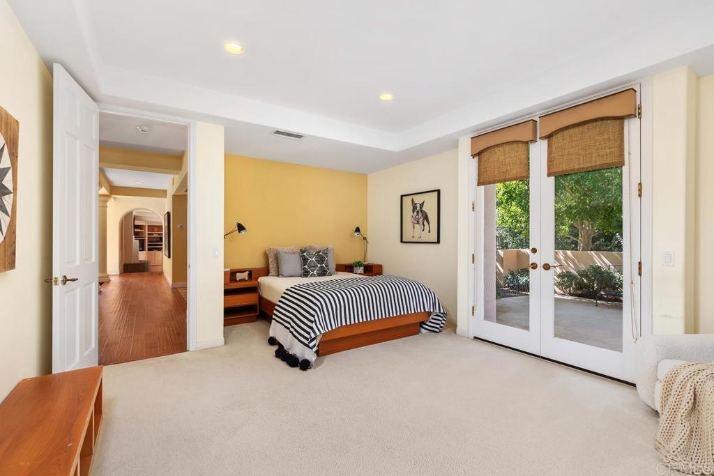 17249 Camino De Montecillo