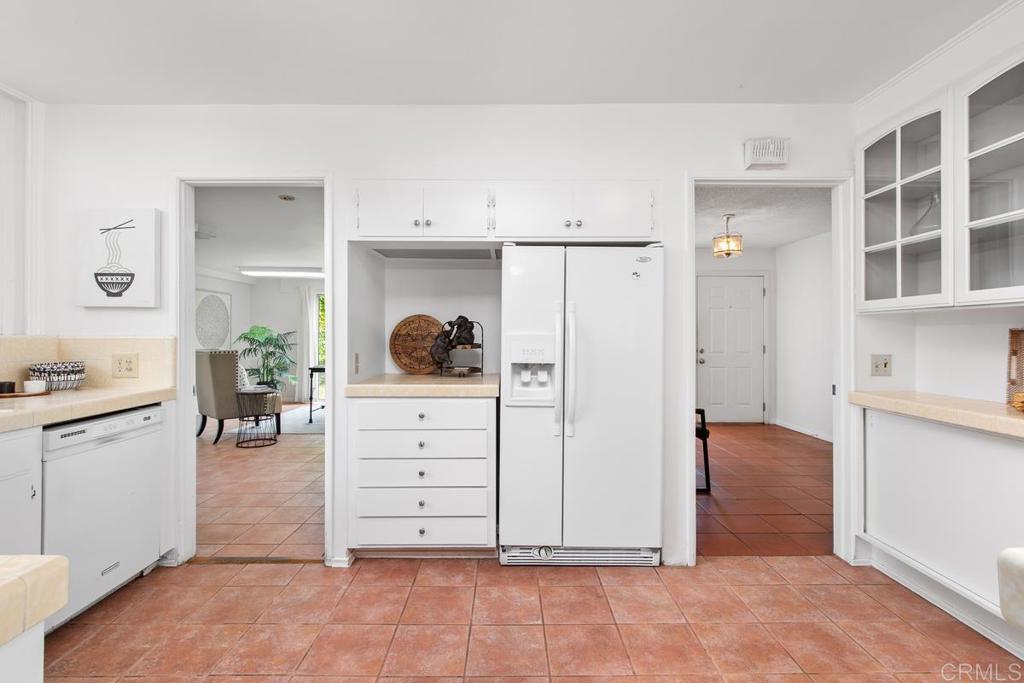 8204 La Jolla Shores Dr