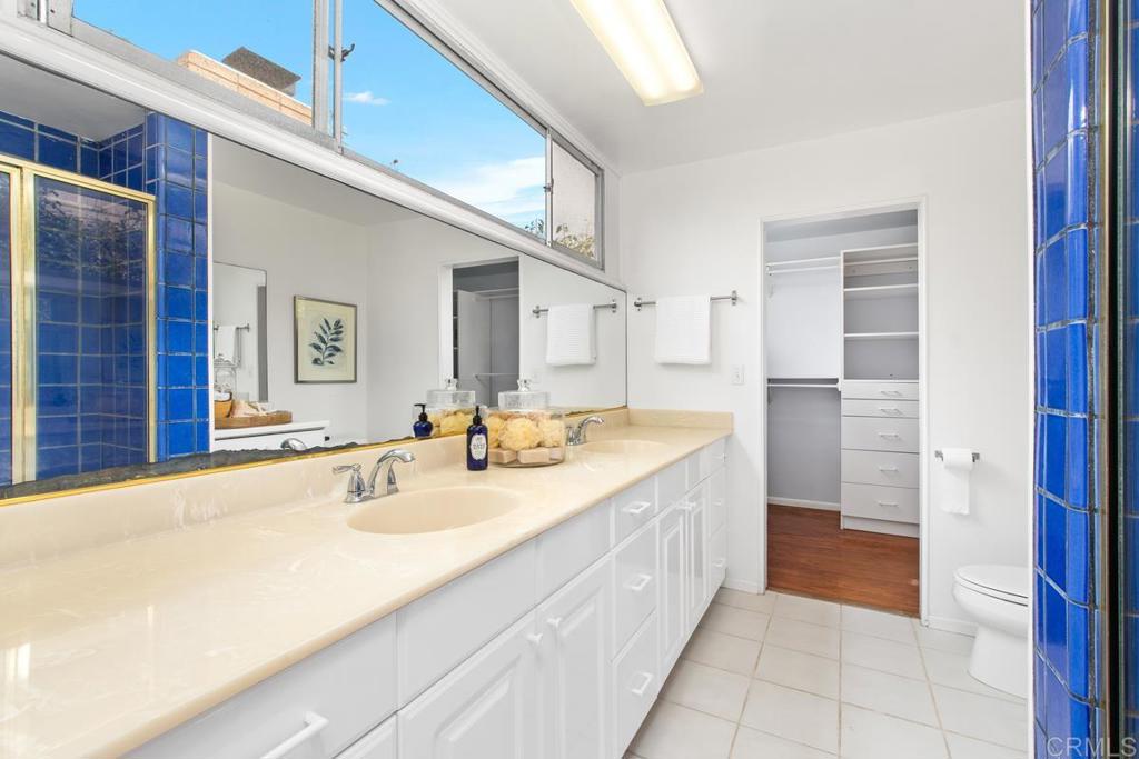 8204 La Jolla Shores Dr