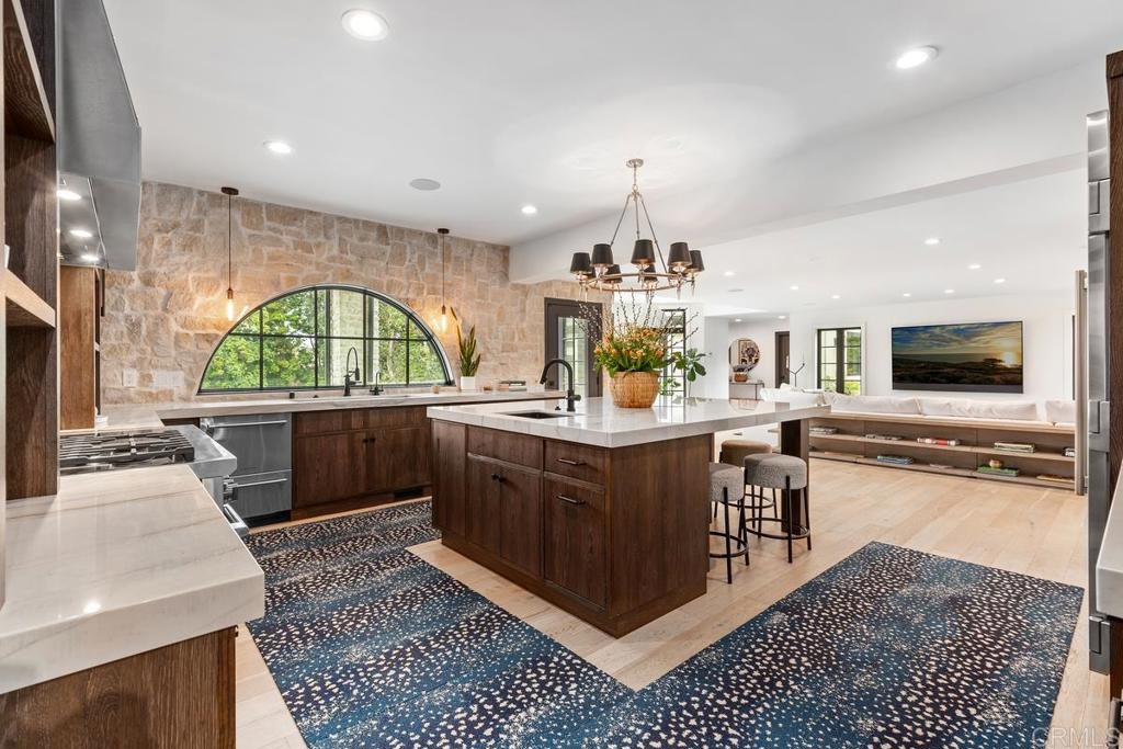 16770 Via De Los Rosales