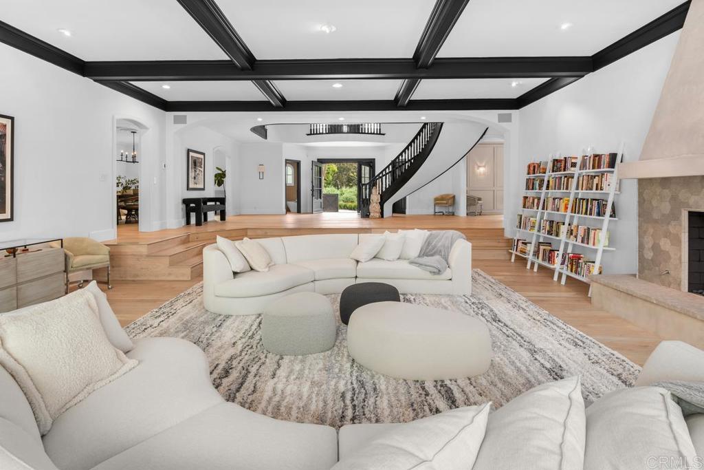 16770 Via De Los Rosales