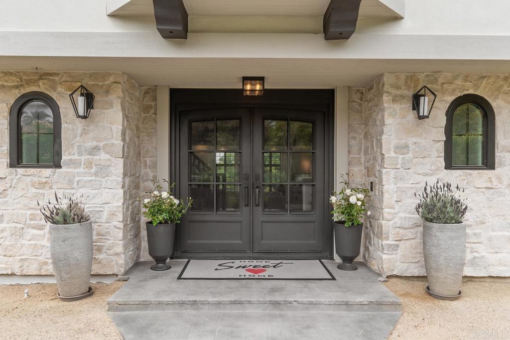 16770 Via De Los Rosales