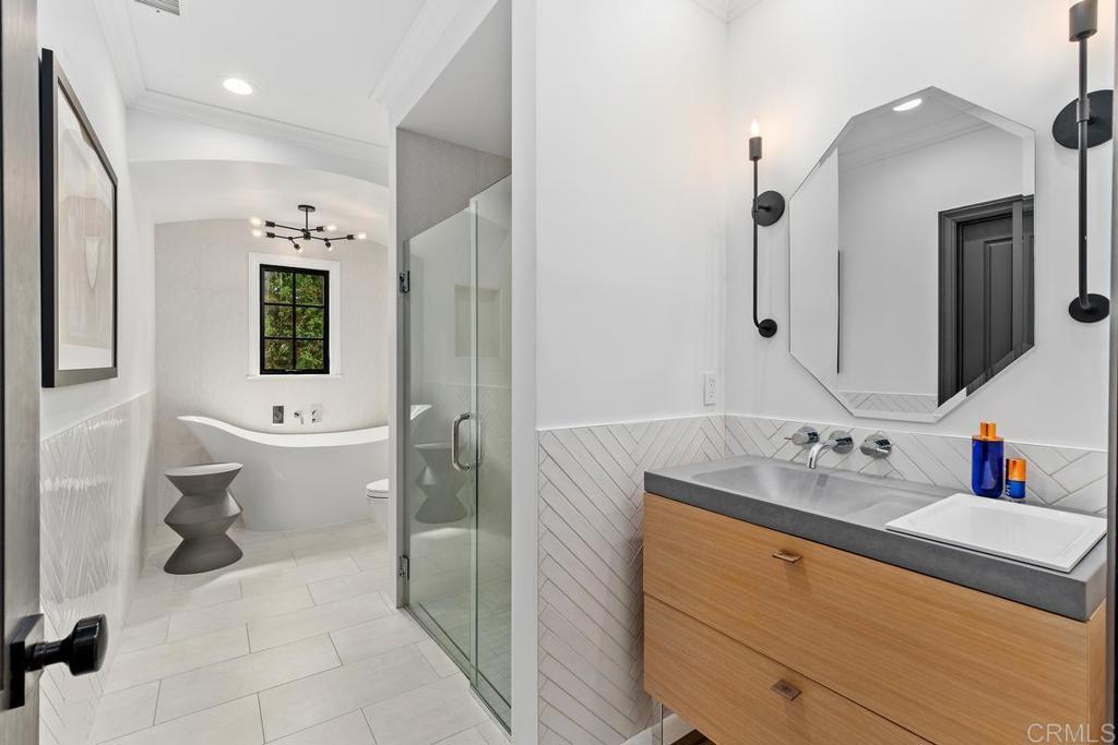 16770 Via De Los Rosales