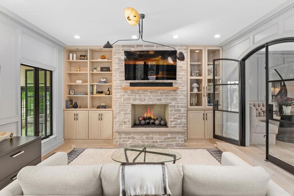 16770 Via De Los Rosales