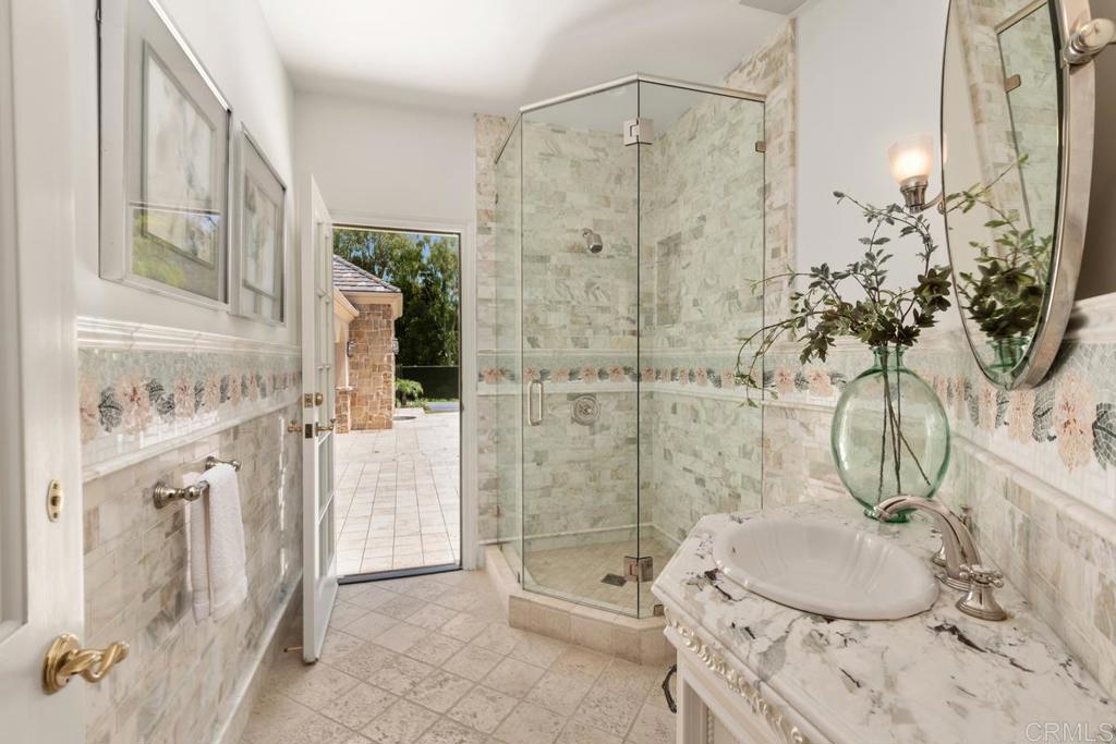 17370 Circa Del Norte