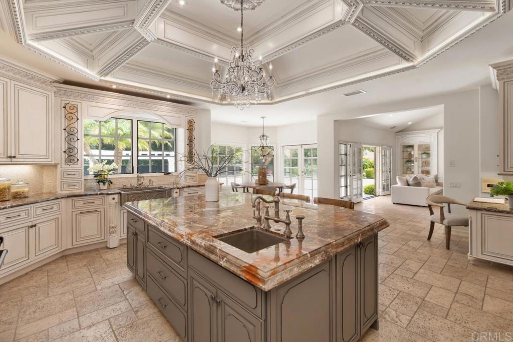 17370 Circa Del Norte