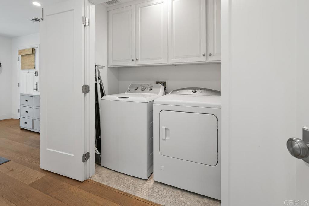 8014 La Jolla Shores Dr