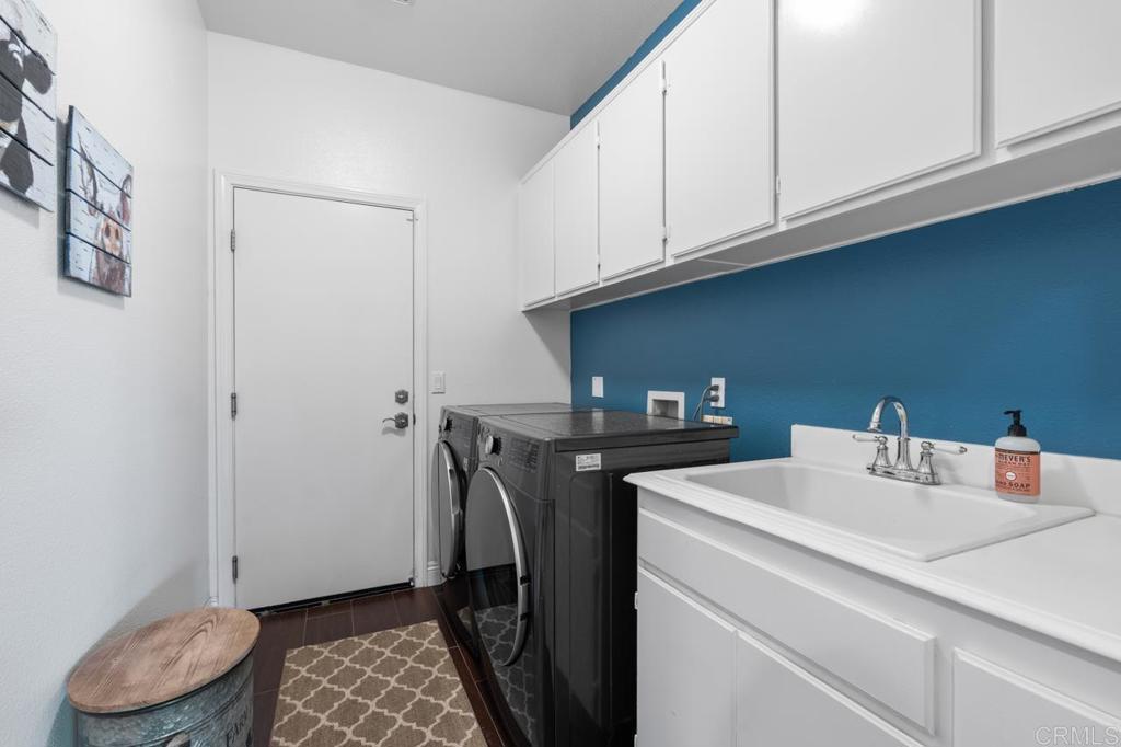 11323 Luxembourg Way