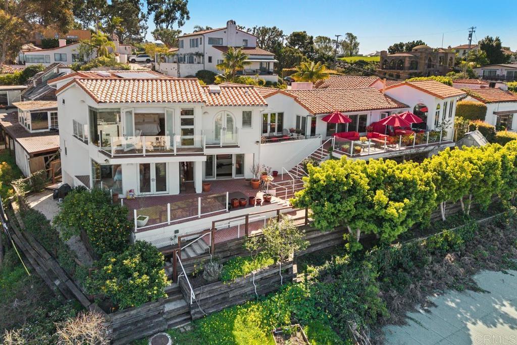 1420 La Jolla Knoll