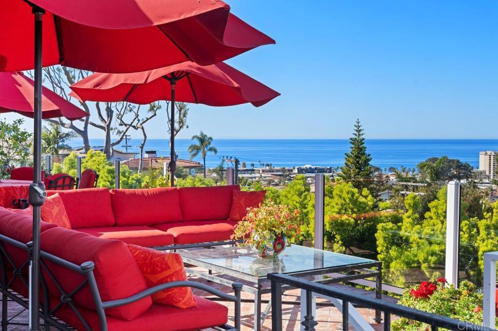 1420 La Jolla Knoll