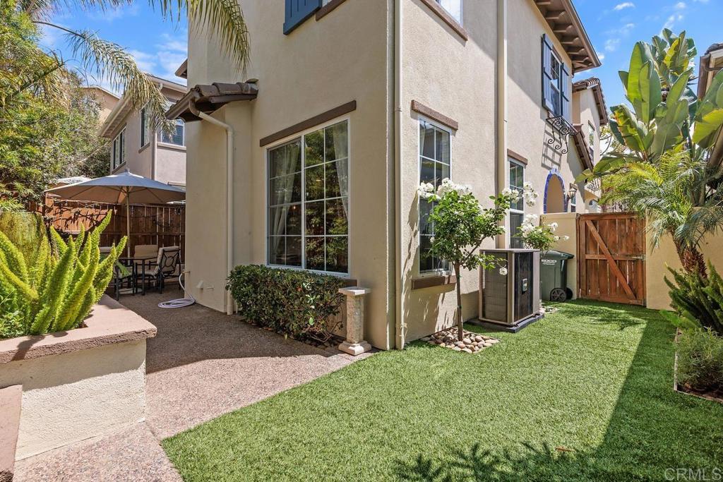 410 Pipes Lane