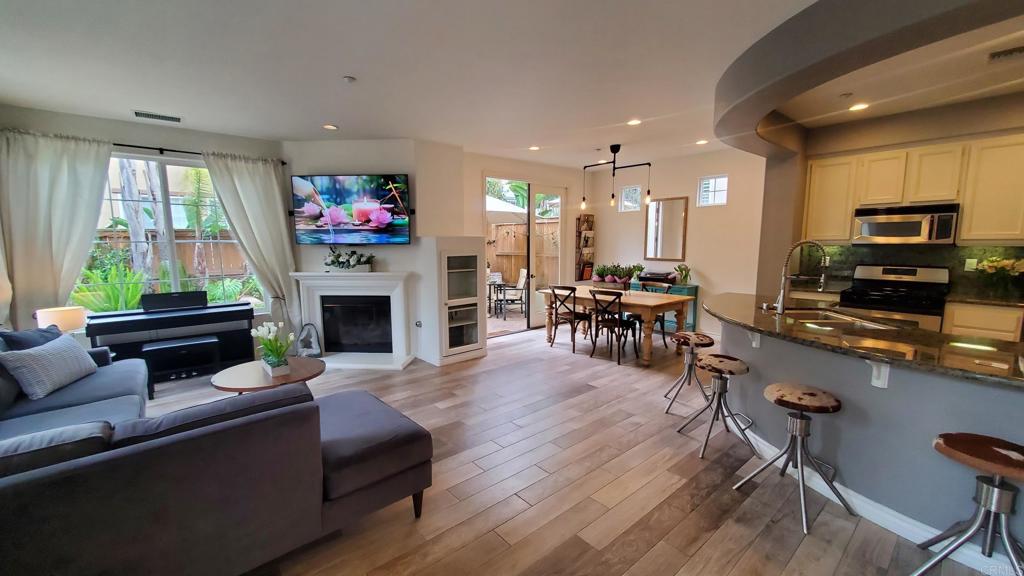 410 Pipes Lane