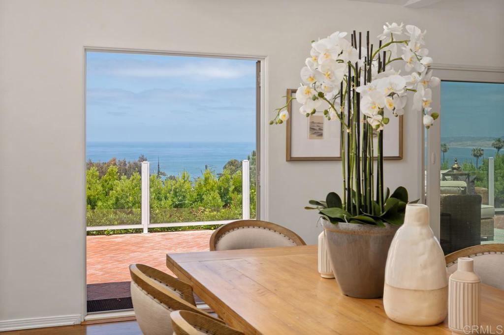 1420 La Jolla Knoll